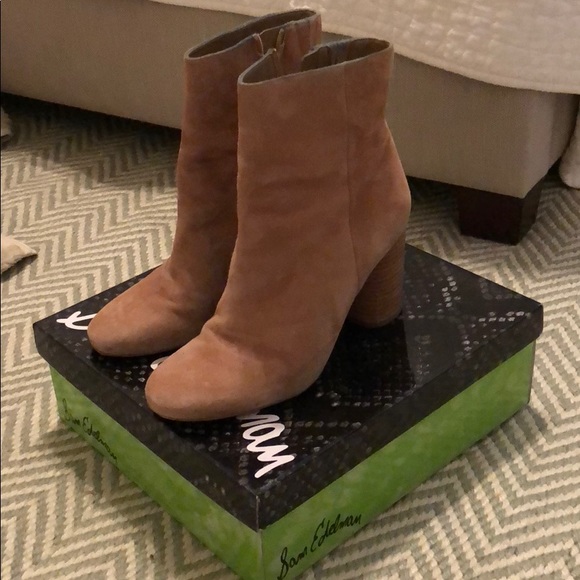 corra stacked heel bootie